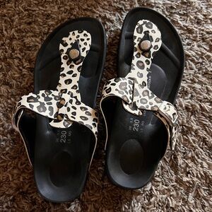 BIRKENSTOCK BETULA gizeh style sandals